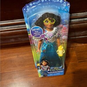 Singing Mirabel Madrigal Doll - Green Glasses and Blue Skirt